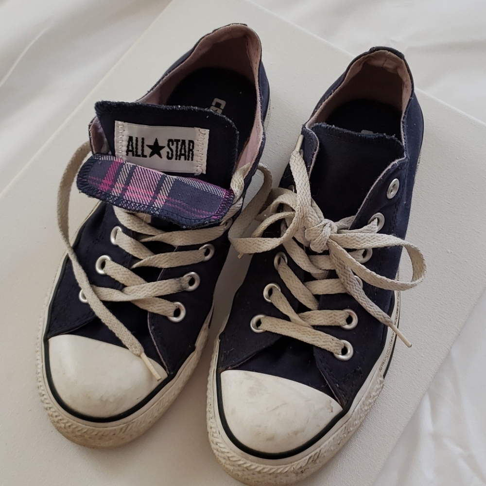 Converse- Double tongue, Navy & Pink plaid, W7 M5